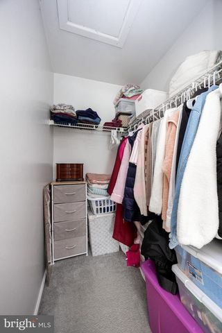 227 JONATHAN DR, North Wales, PA 19454