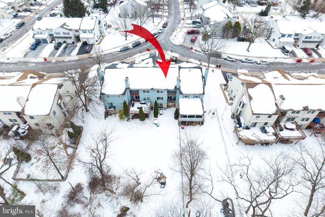 227 JONATHAN DR, North Wales, PA 19454