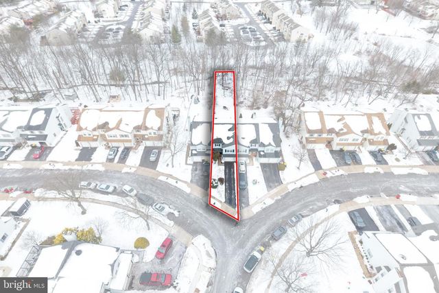 227 JONATHAN DR, North Wales, PA 19454