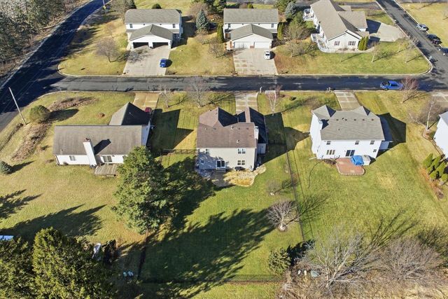 N7716 Maple Ridge ROAD, Oconomowoc, WI 53066