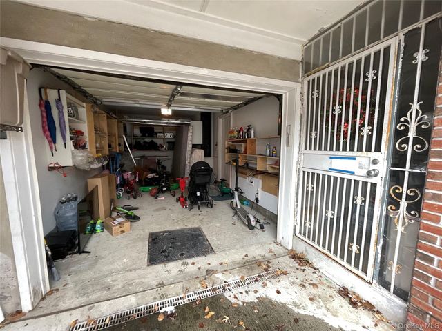 350 Soundview Lane, College Point, NY 11356