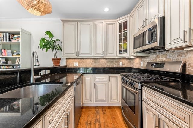 24 Custer St 1, Boston, MA 02130