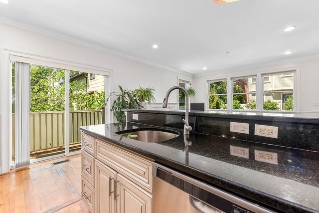 24 Custer St 1, Boston, MA 02130