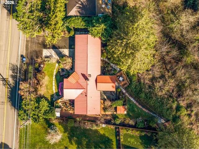 15880 Se BLUFF Rd, Sandy, OR 97055