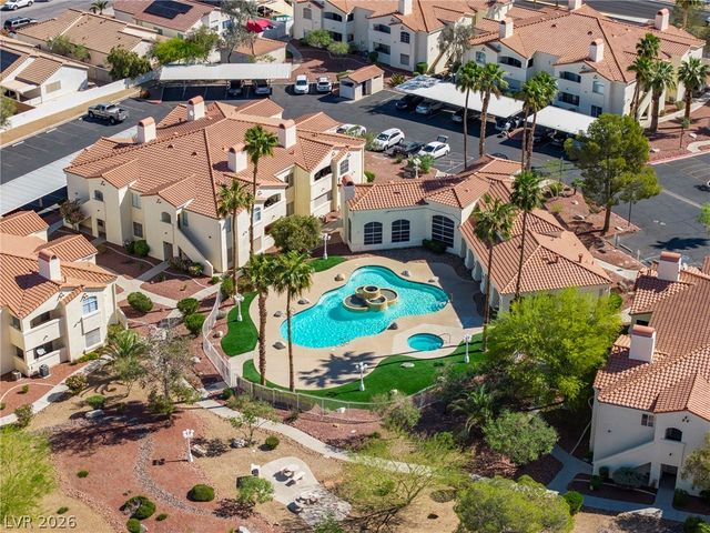 698 South Racetrack Road 823, Henderson, NV 89015