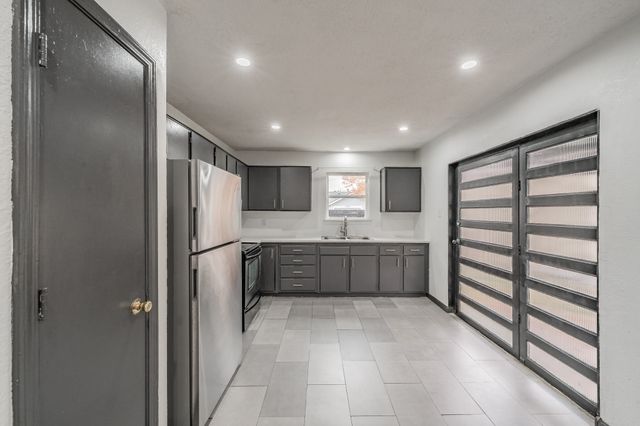 10332 Tamworth Drive, Dallas, TX 75217