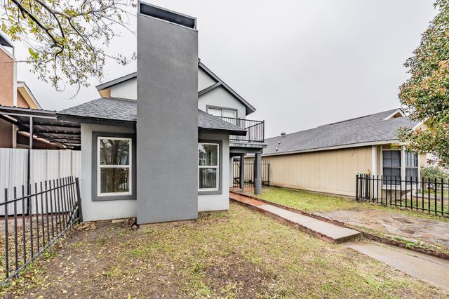 10332 Tamworth Drive, Dallas, TX 75217