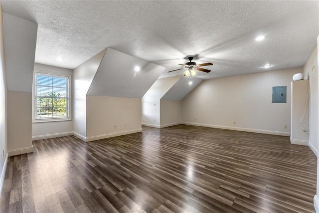 1981 Highway 90 W, Sulphur, LA 70663