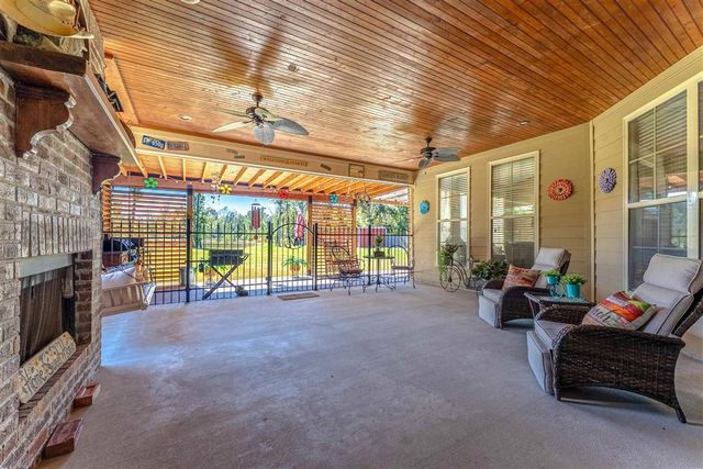 1981 Highway 90 W, Sulphur, LA 70663