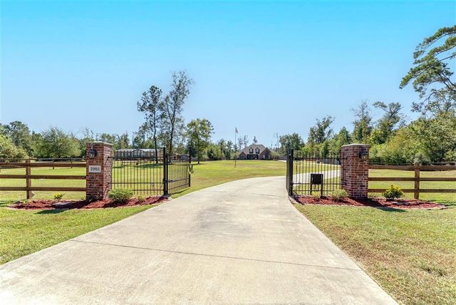 1981 Highway 90 W, Sulphur, LA 70663