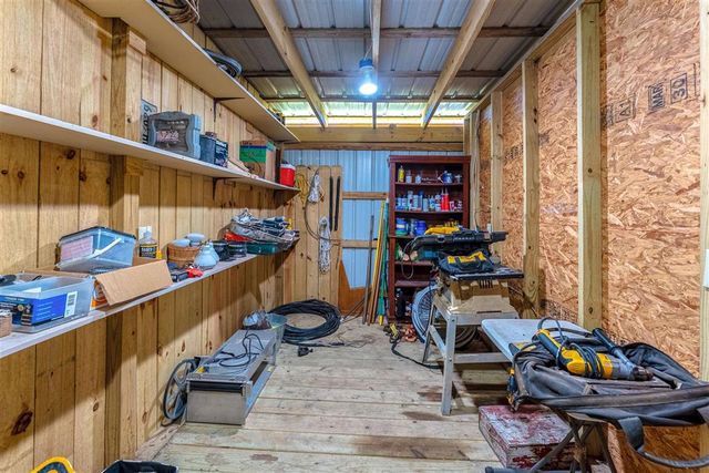 1981 Highway 90 W, Sulphur, LA 70663