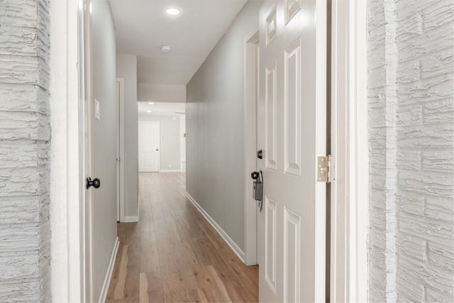 5700 Starling Circle, Haltom City, TX 76117