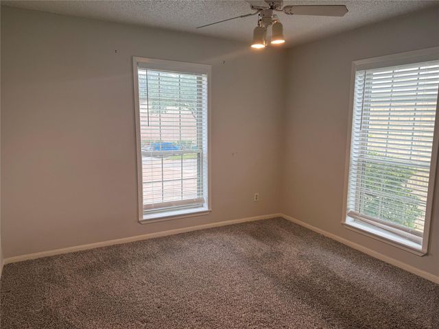2120 El Paseo Street 1808, Houston, TX 77054