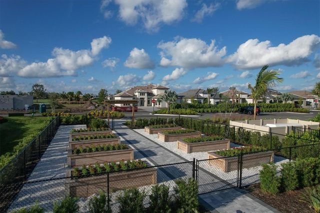 15672 SACILE LANE, Bradenton, FL 34211