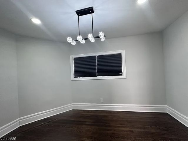 280 Forest St, Kearny Town, NJ 07032