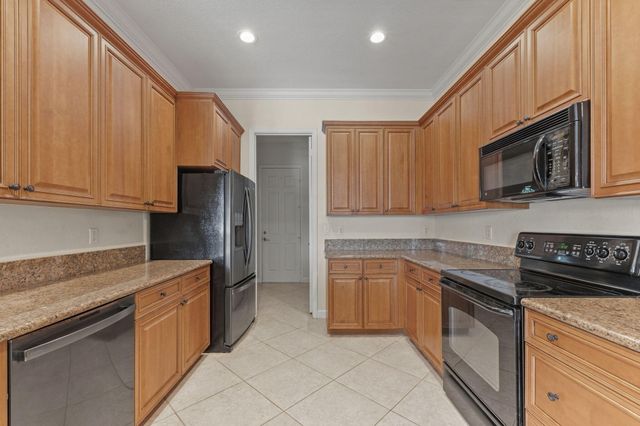 411 NW Sheffield Circle, Port St. Lucie, Port St Lucie, FL 34983