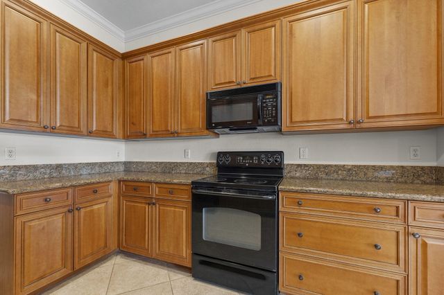 411 NW Sheffield Circle, Port St. Lucie, Port St Lucie, FL 34983