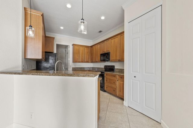 411 NW Sheffield Circle, Port St. Lucie, Port St Lucie, FL 34983