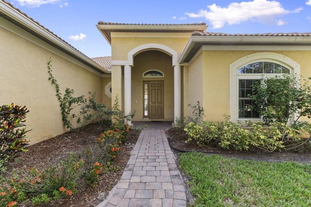 411 NW Sheffield Circle, Port St. Lucie, Port St Lucie, FL 34983