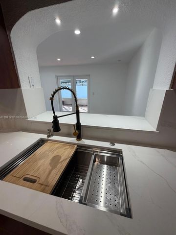 3030 SW 96th Ave 0, Miami, FL 33165