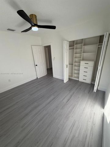 3030 SW 96th Ave 0, Miami, FL 33165