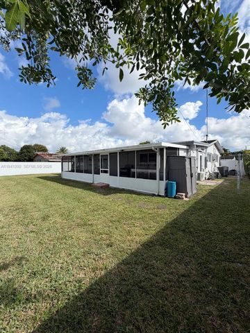 3030 SW 96th Ave 0, Miami, FL 33165