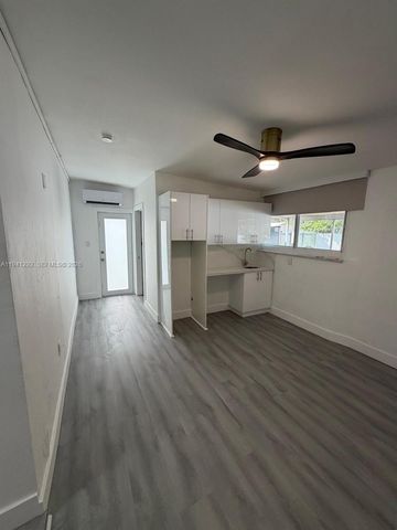 3030 SW 96th Ave 0, Miami, FL 33165