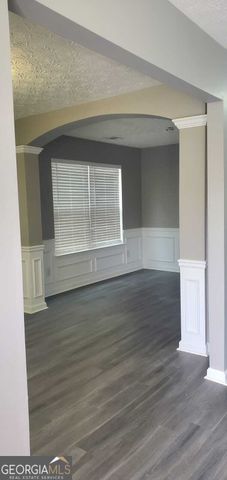 9487 Lakeview Road, Union City, GA 30291