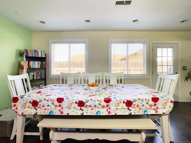 13035 Laurel St., Lakeside, CA 92040
