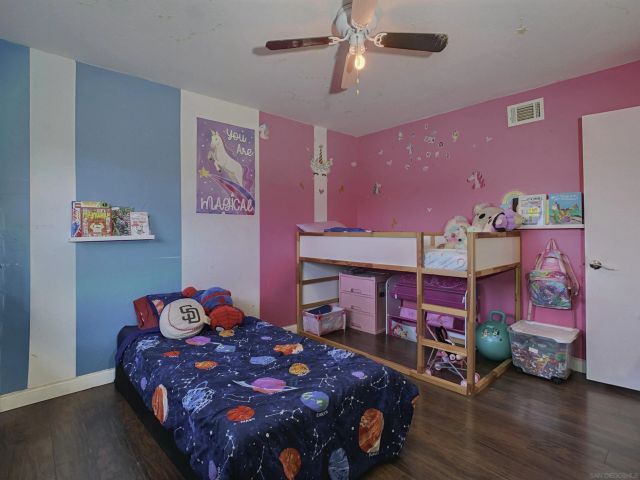 13035 Laurel St., Lakeside, CA 92040