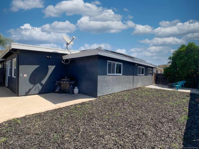 13035 Laurel St., Lakeside, CA 92040