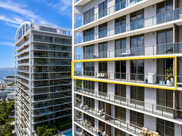 2678 Tigertail Avenue 1806, Miami, FL 33133