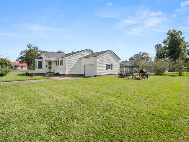 3802 Auburn St, Lake Charles, LA 70607
