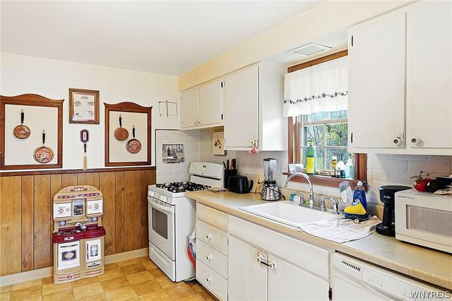 157 Margaret Road, Amherst, NY 14226