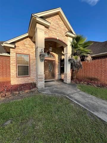 5864 Rebel Road, Vidor, TX 77662