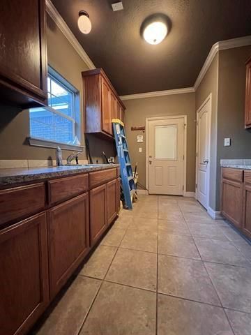 5864 Rebel Road, Vidor, TX 77662