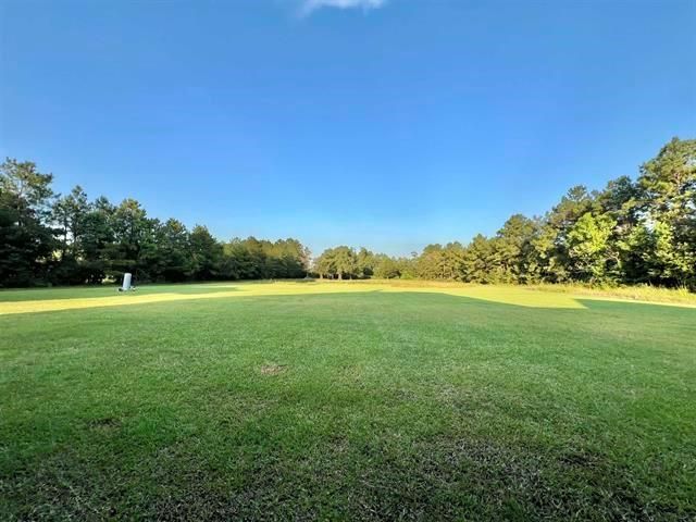 5864 Rebel Road, Vidor, TX 77662