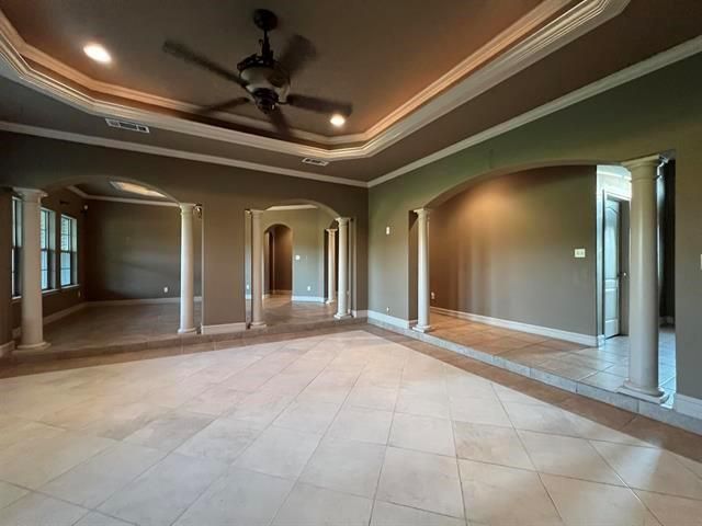 5864 Rebel Road, Vidor, TX 77662