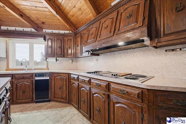 25560 Hwy 151, Mcbee, SC 29101