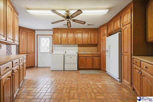 25560 Hwy 151, Mcbee, SC 29101
