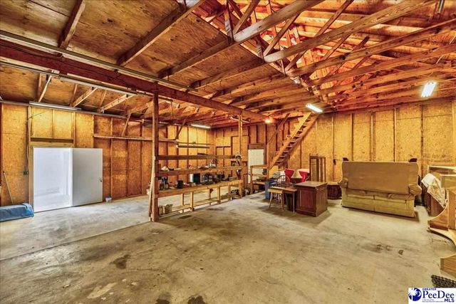 25560 Hwy 151, Mcbee, SC 29101