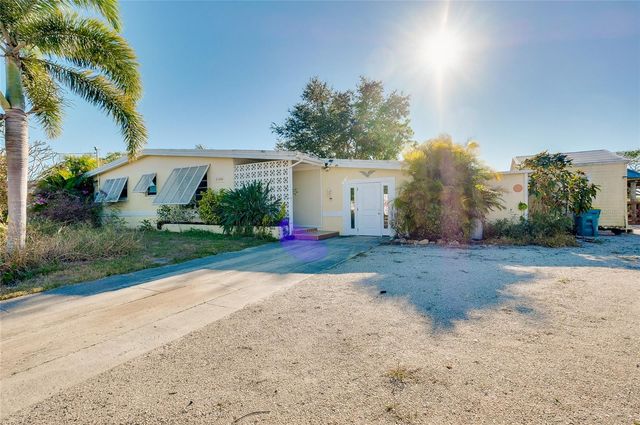 21064 HIGGS DRIVE, Port Charlotte, FL 33952