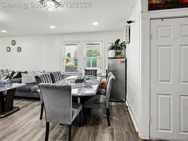 7268 Hupp Avenue, Warren, MI 48091