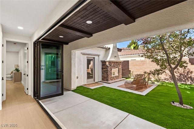 12024 Whitehills Street, Las Vegas, NV 89141