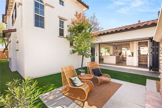 12024 Whitehills Street, Las Vegas, NV 89141