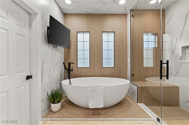 12024 Whitehills Street, Las Vegas, NV 89141