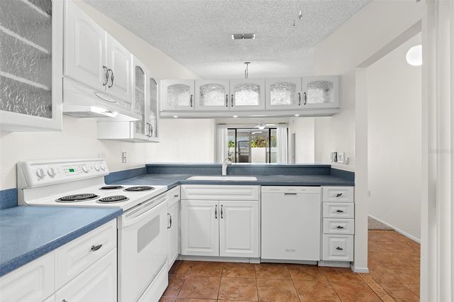 4425 PARK LAKE TERRACE N, Bradenton, FL 34209