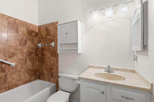 4425 PARK LAKE TERRACE N, Bradenton, FL 34209