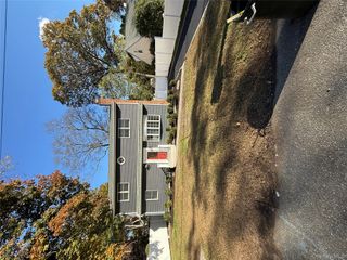 7 Claire Avenue, Huntington Station, NY 11746