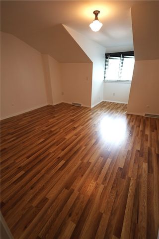 5922 Howe St 304, Shadyside, PA 15232